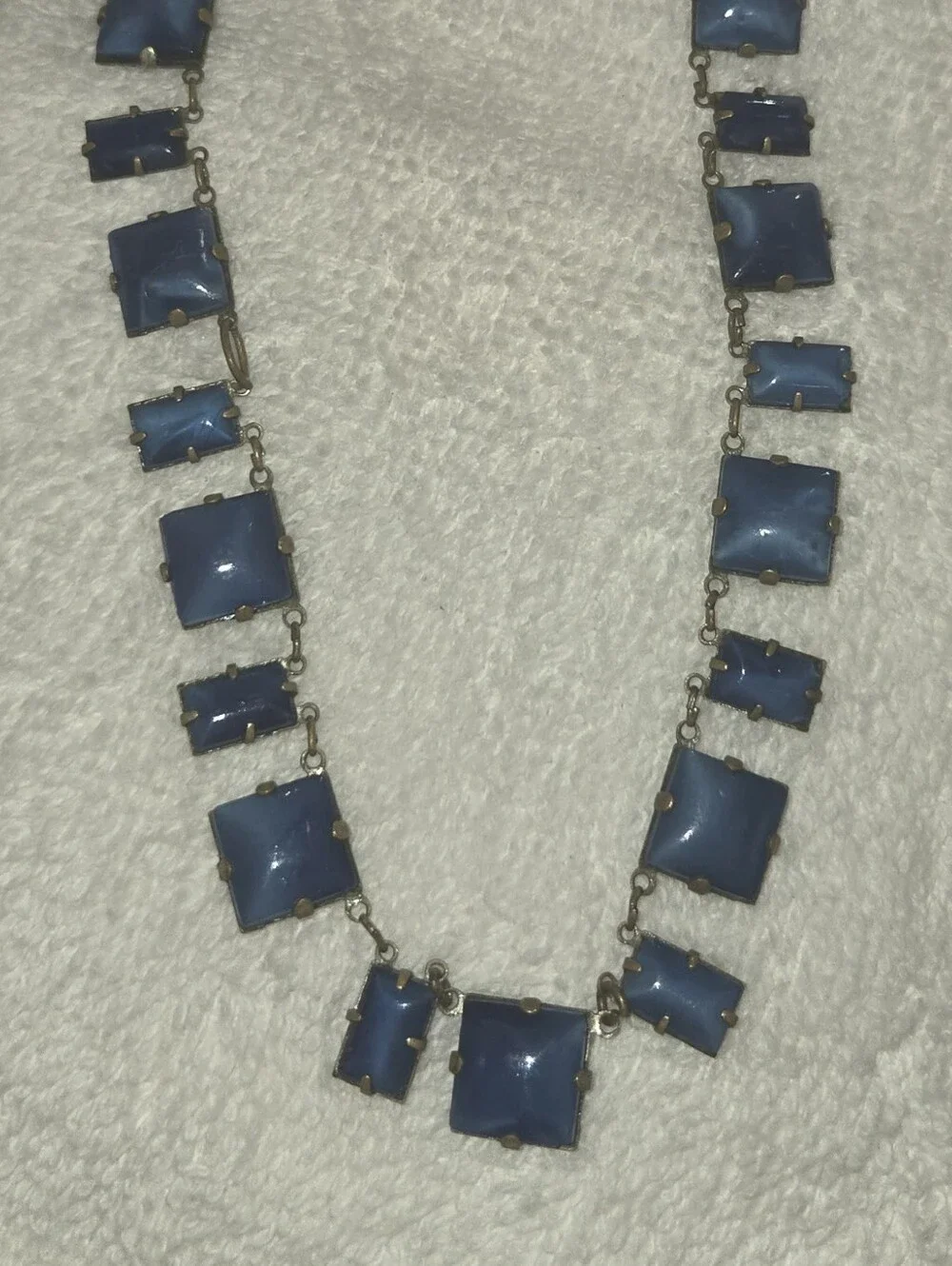 Vintage Coro Moonglow Choker Length Necklace - Picture 4 of 5